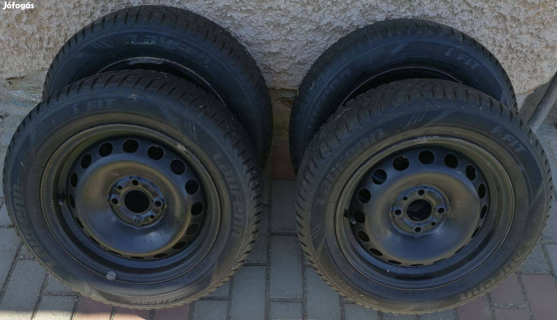 185/60R14 Laufen téli gumi + Fiat(Lada) acél felni garnitúra eladó