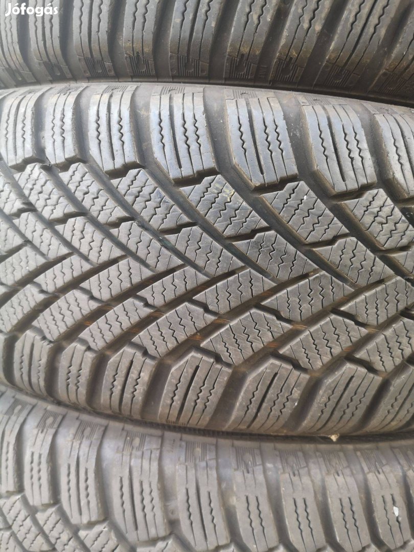 185/60R15 95% Continental téligumi