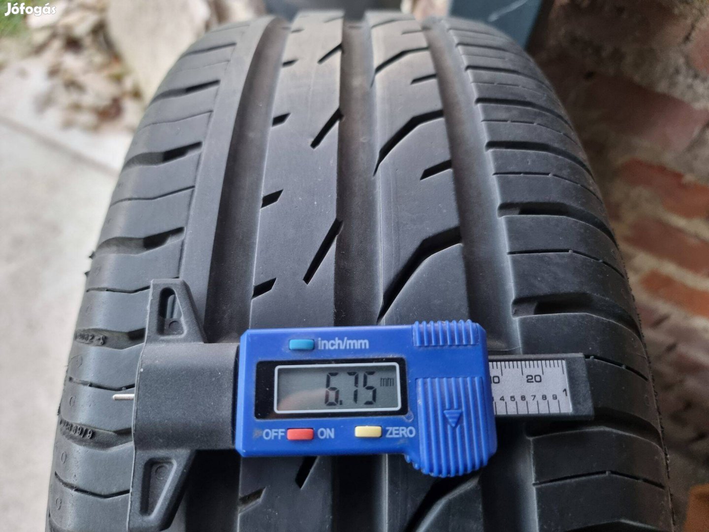 185/60R15 Continental gumi garnitúra nagyon jó állapotban eladó!