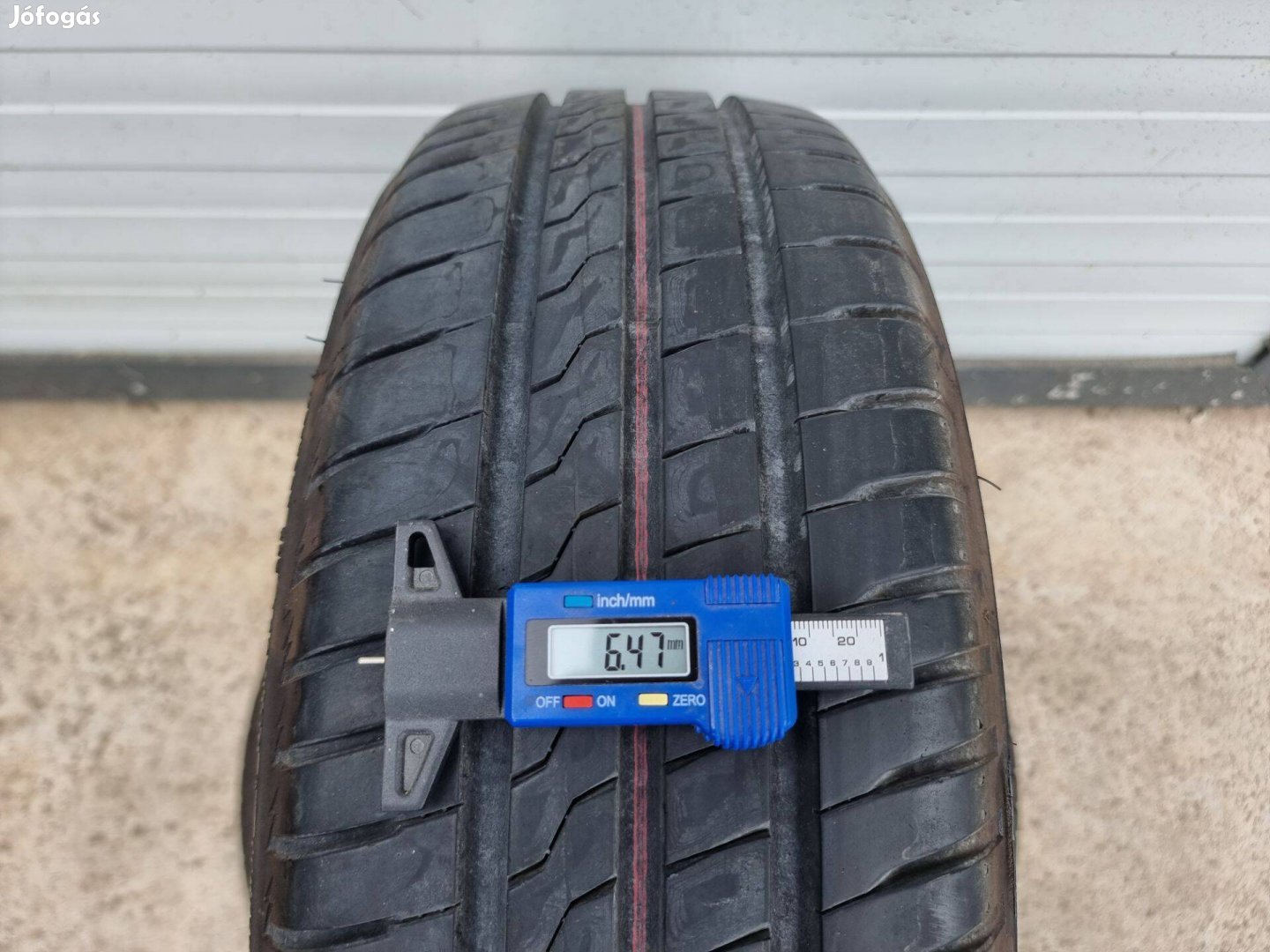 185/60R15 Firestone 2db nagyon jó állapotban eladó!