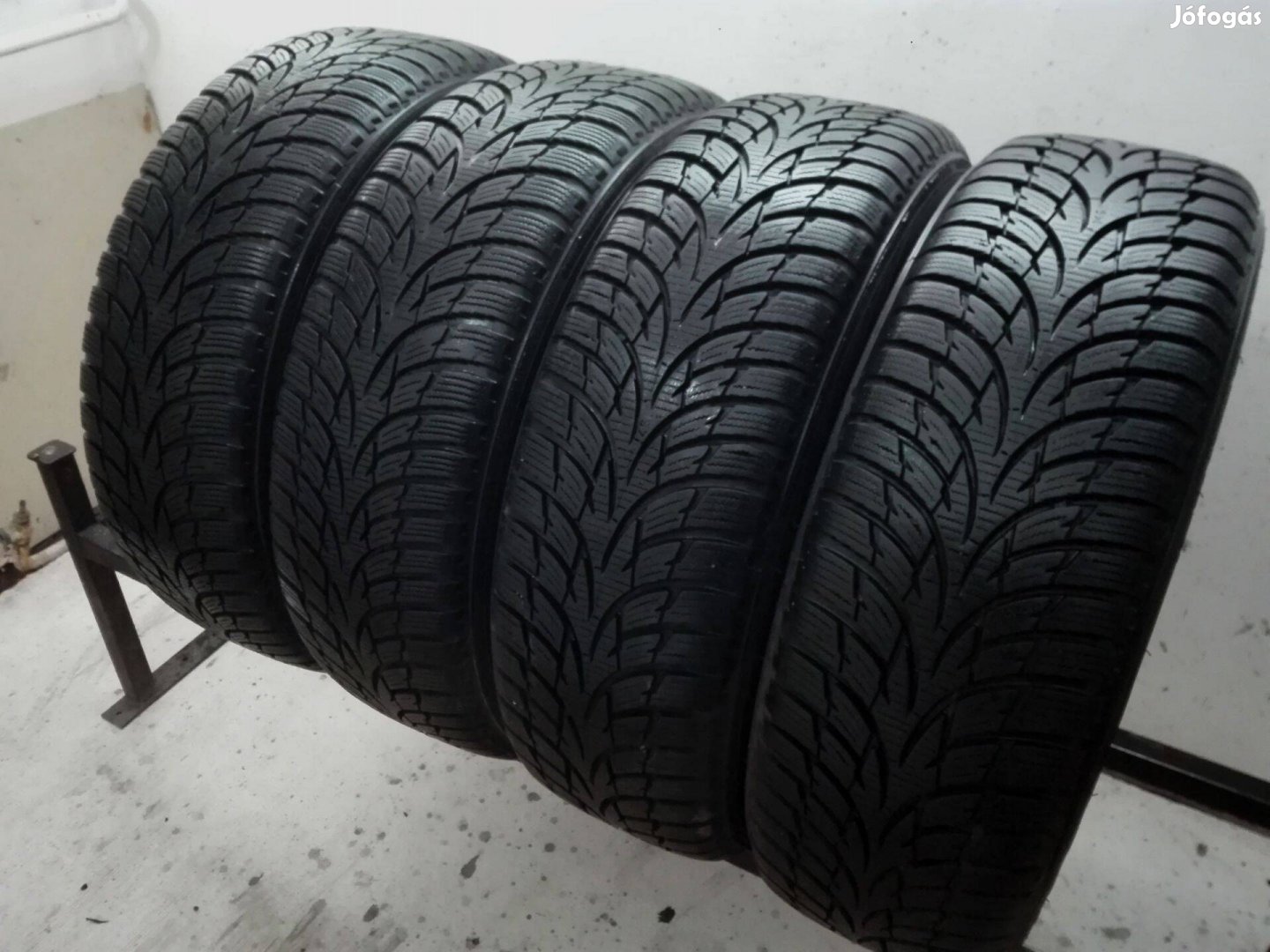 185/60R15 Nokian téli gumi garnitúra 185/60 r15