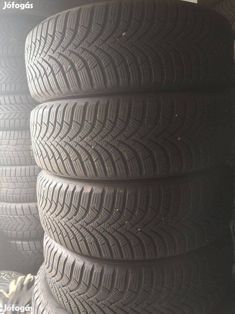 185/60R15 Szezonvégi Kiárusítás 40e/4db Hankook téligumi