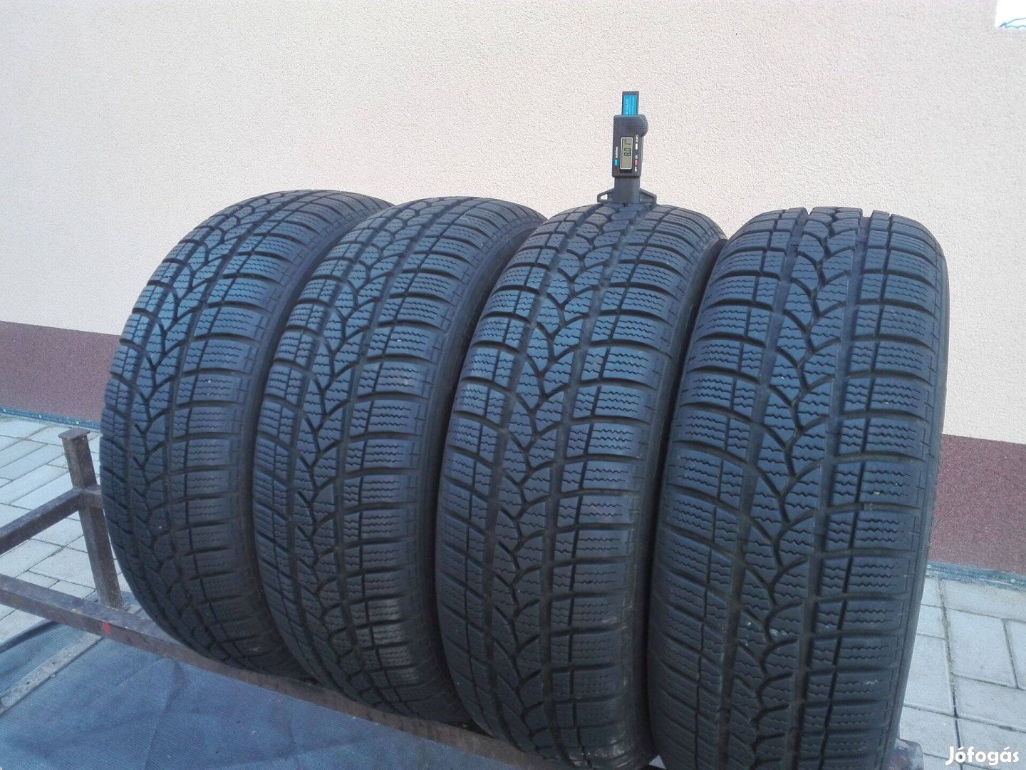 185/60R15 Tigar téli gumi garnitúra 185/60 r15