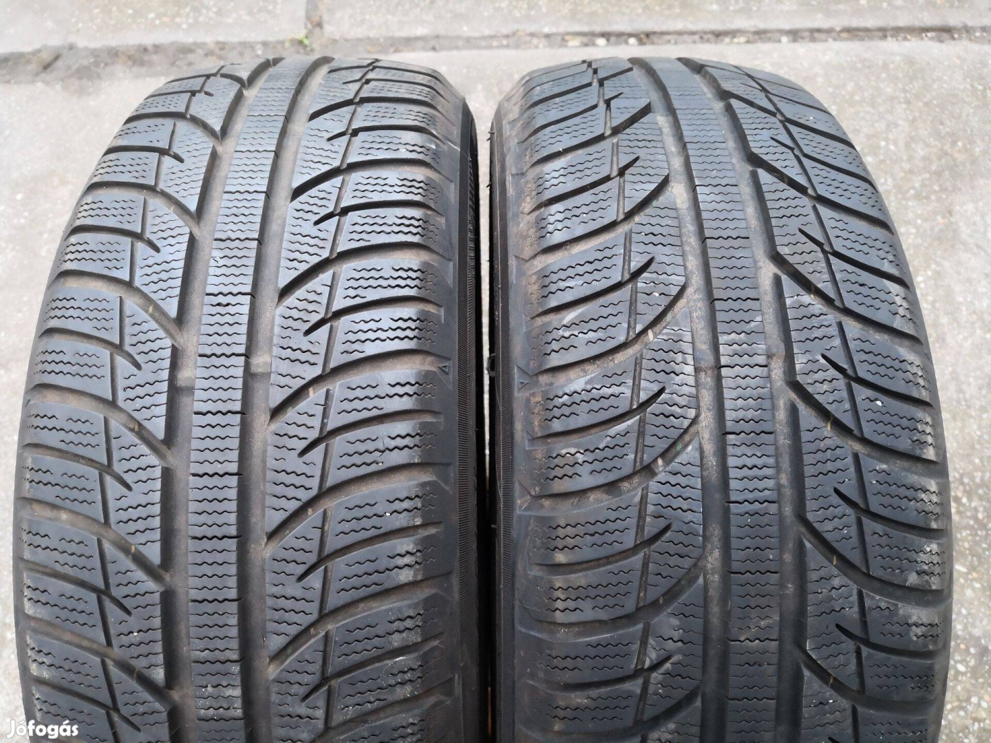 185/60R15 Toyo téligumi 2db