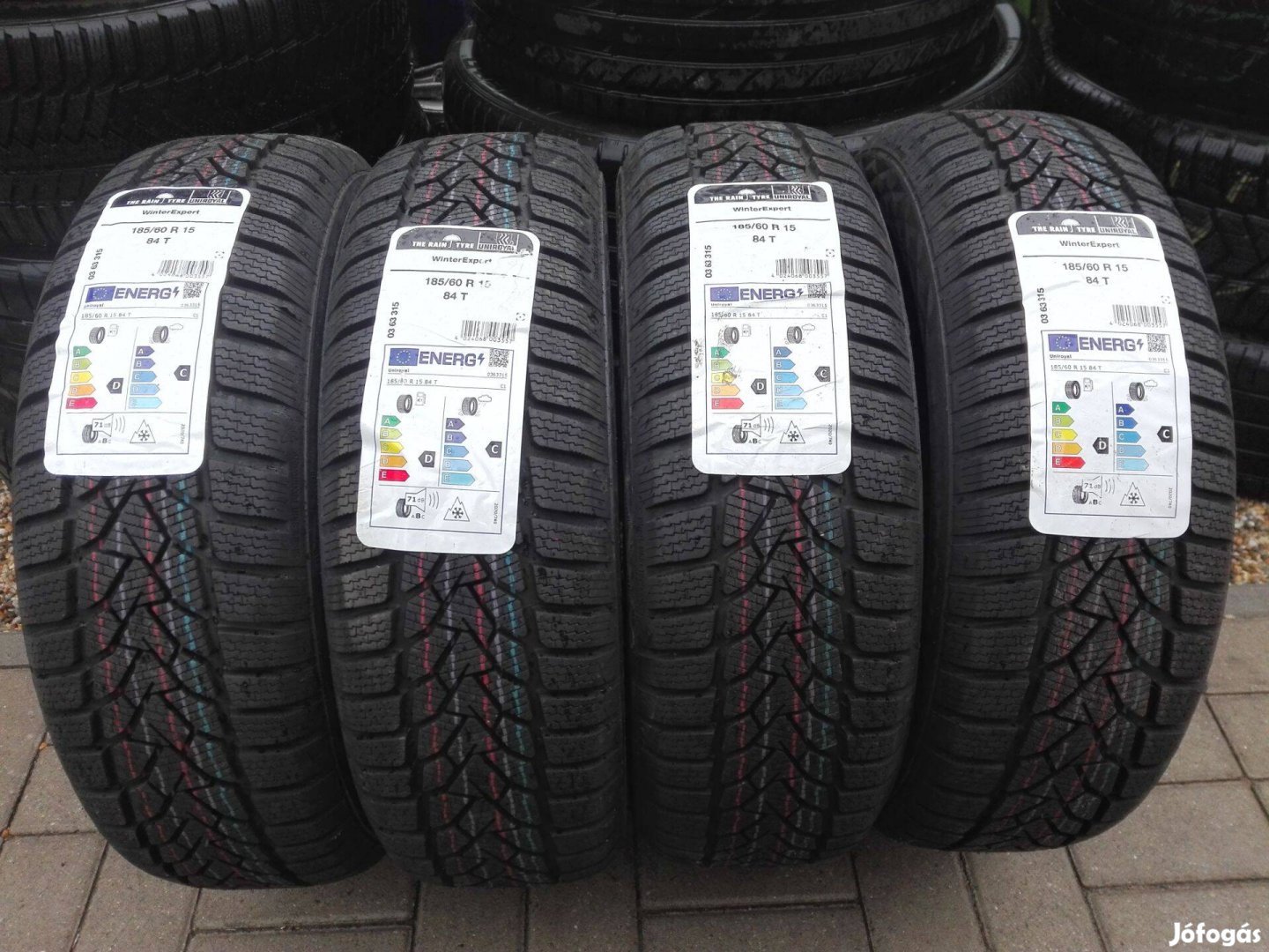 185/60R15 Új Uniroyal téli gumi garnitúra 185/60 R15