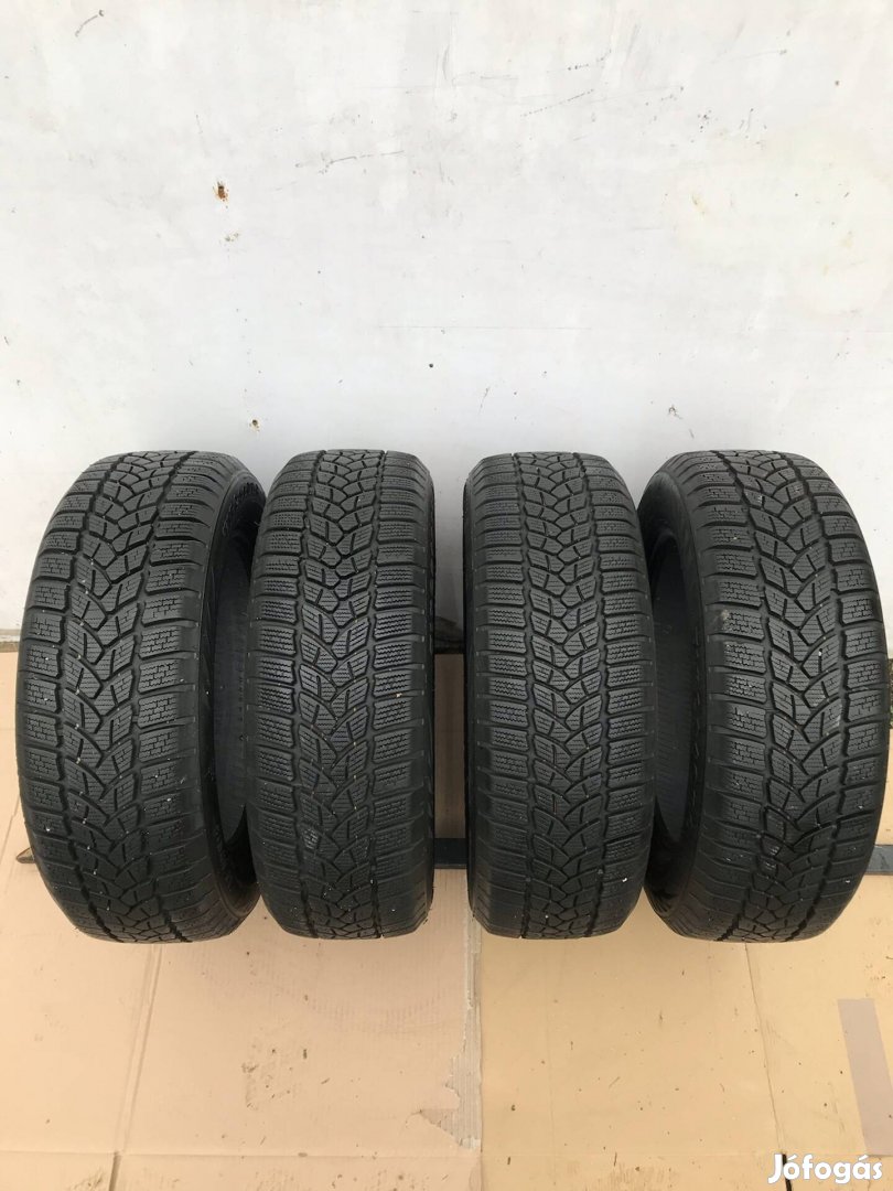 185 60 15 Firestone 185/60r15 Jó állapotú téligumi garnitúra eladó.