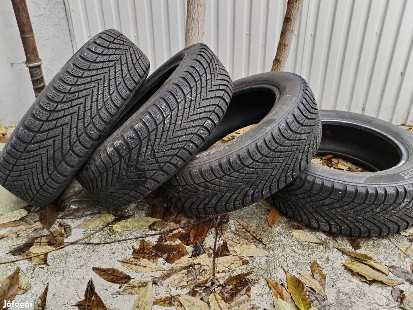 185 60 15 pirelli téli gumi garnitura használt jó állapotú