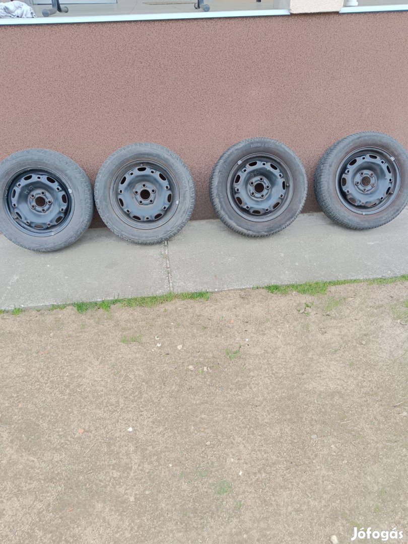 185/60 R14 nyári gumi 5x100 felnin