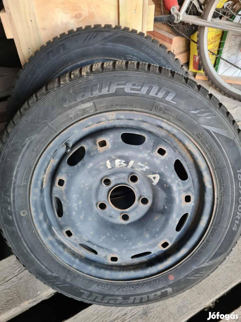 185/60 R14 téli gumiabroncs szett lemezfelnivel