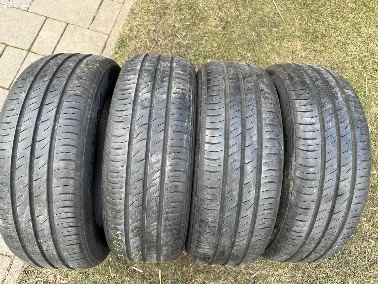 185/60 R15 6-6,6mm Kunho nyári gumi eladó!