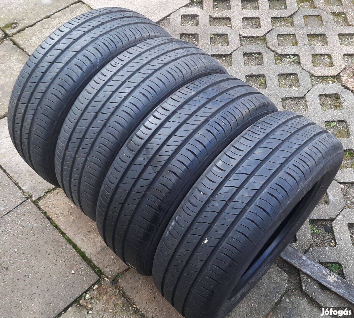 185/60 R15 Kumho Nyári gumik