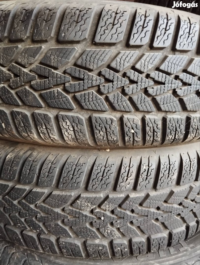 185/60 R15 Téli gumi Dunlop Németországból 7 mm-es