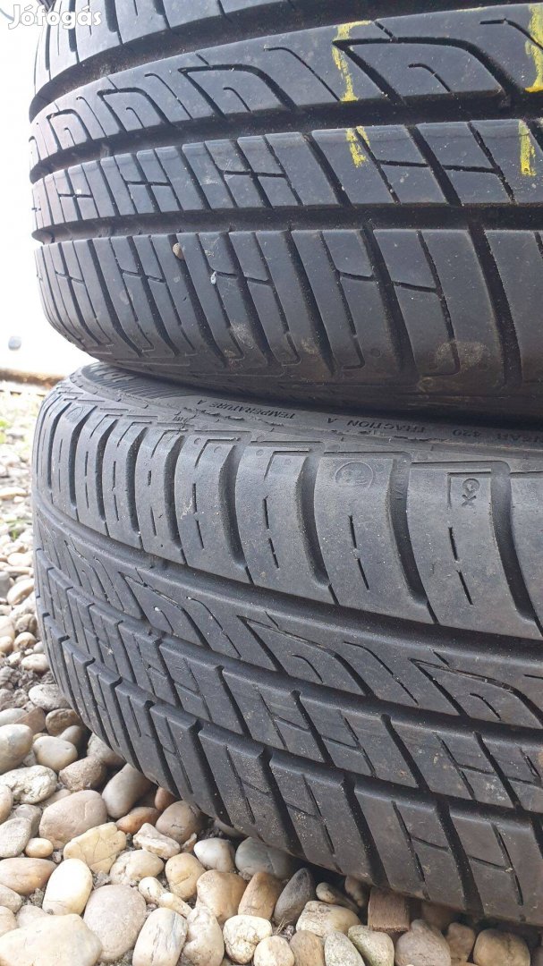 185/60 R15 nyári barum