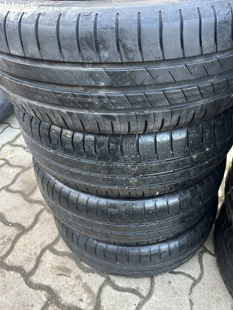 185/60 R15 nyári gumi 