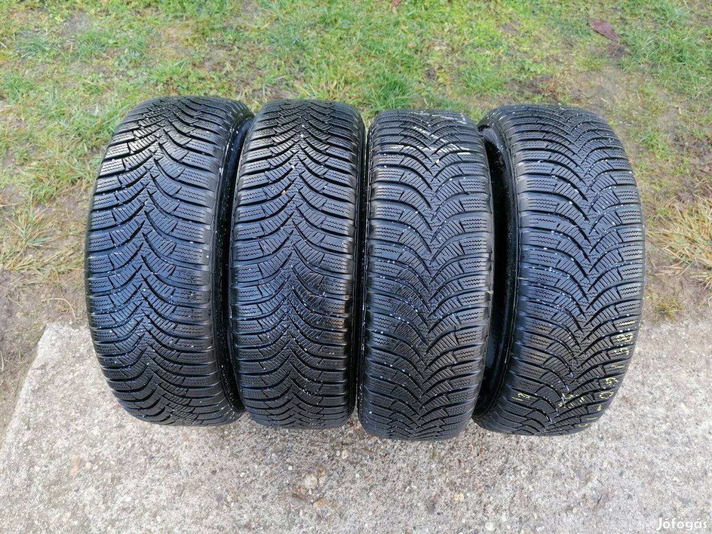 185/60 R15-ös Téligumi/2021/