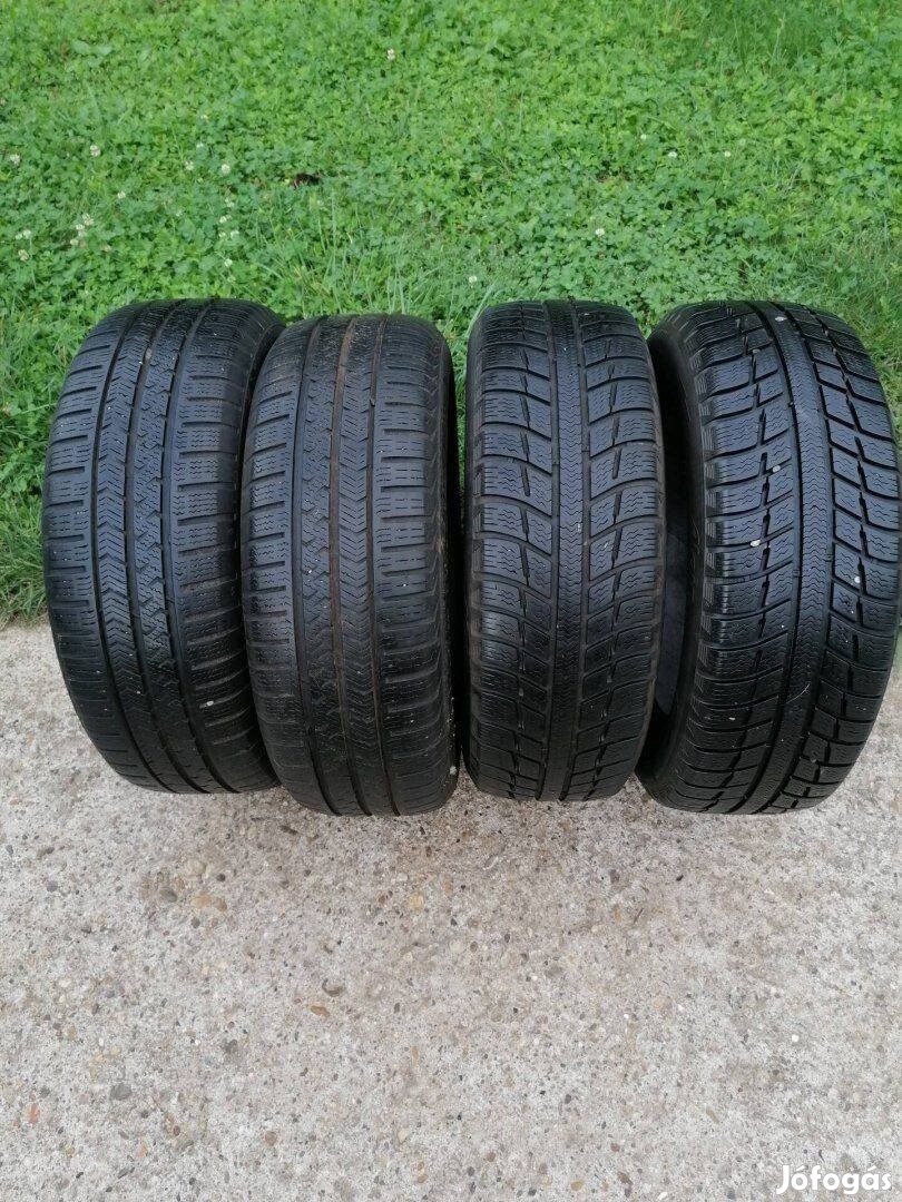 185/60 R15-ös Téligumi