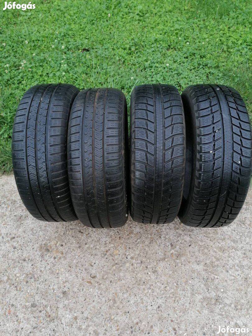 185/60 R15-ös Téligumi