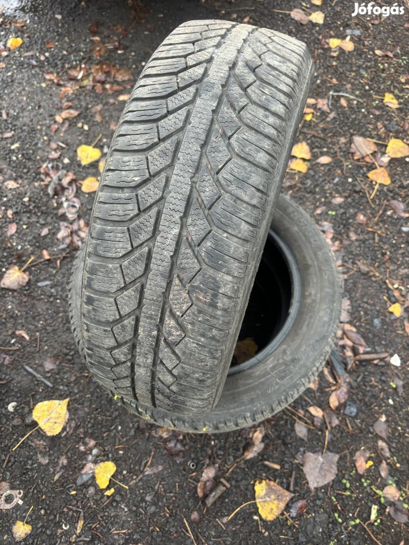 185/60 R15 téli gumi 4db semperit