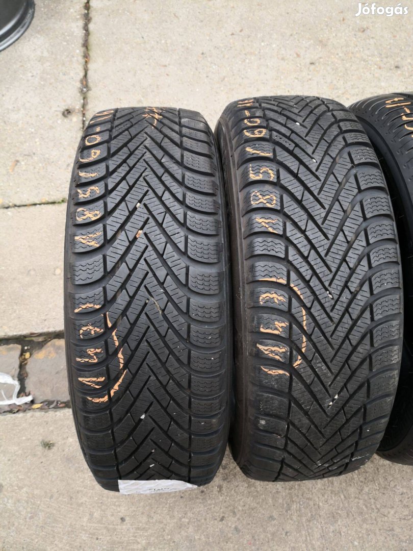 185/60 R16 Pirelli téli gumi 28000ft a 2db/147/