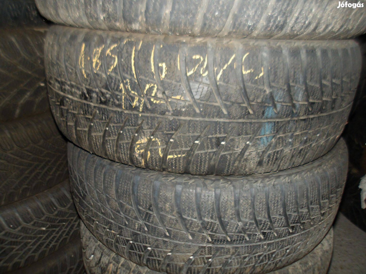 185/60r14 Bridgestone téli gumi ajándék szereléssel