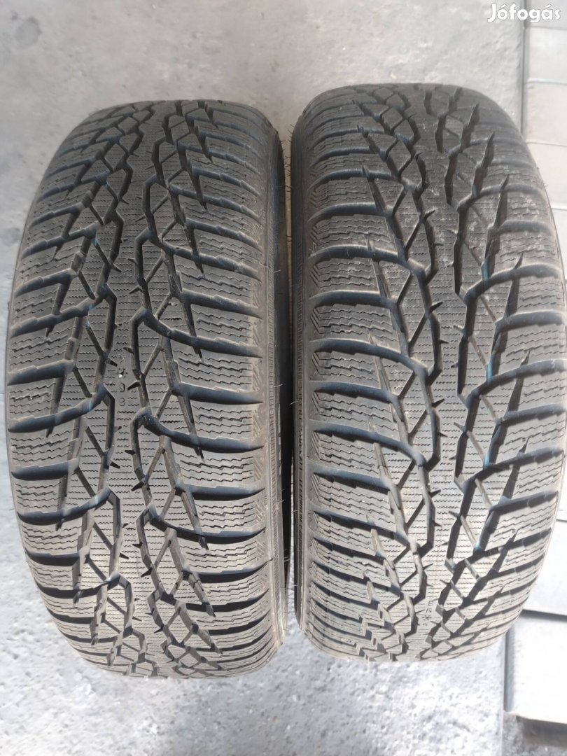 185/60r15 nokian téligumi garnitúra 