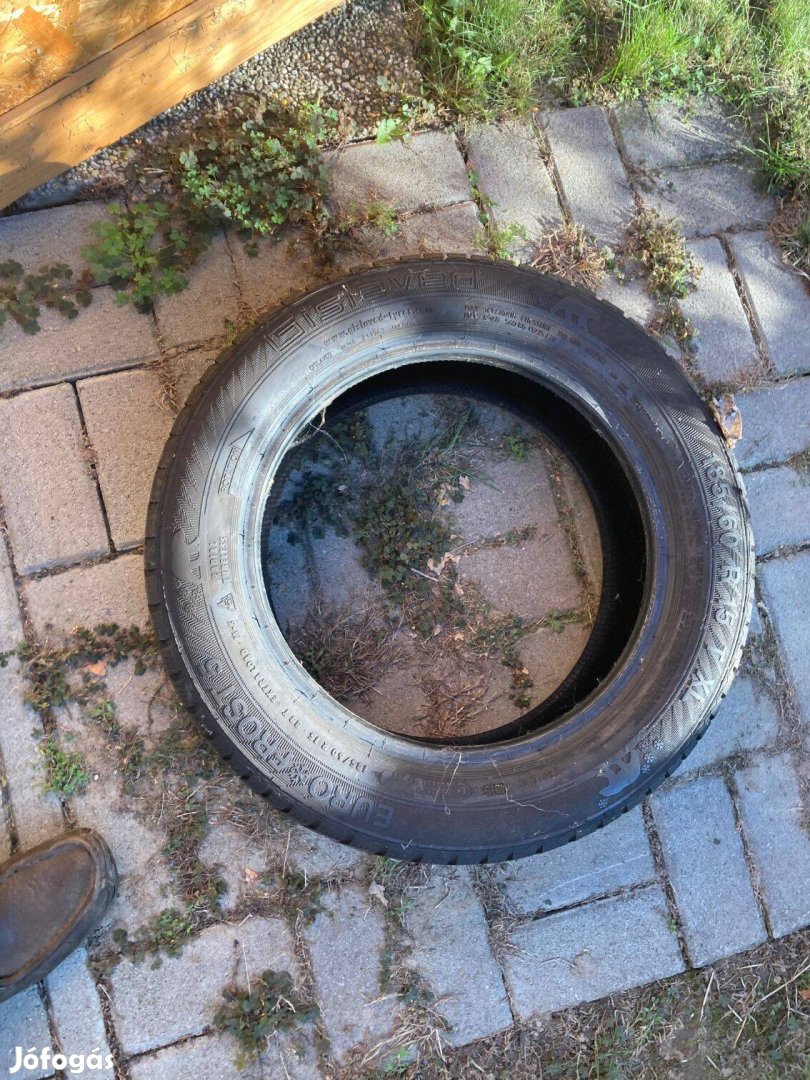 185/60r15 téli gumik eladóak