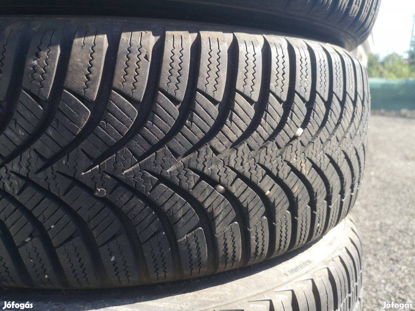 185/65R15 Hankook téligumik