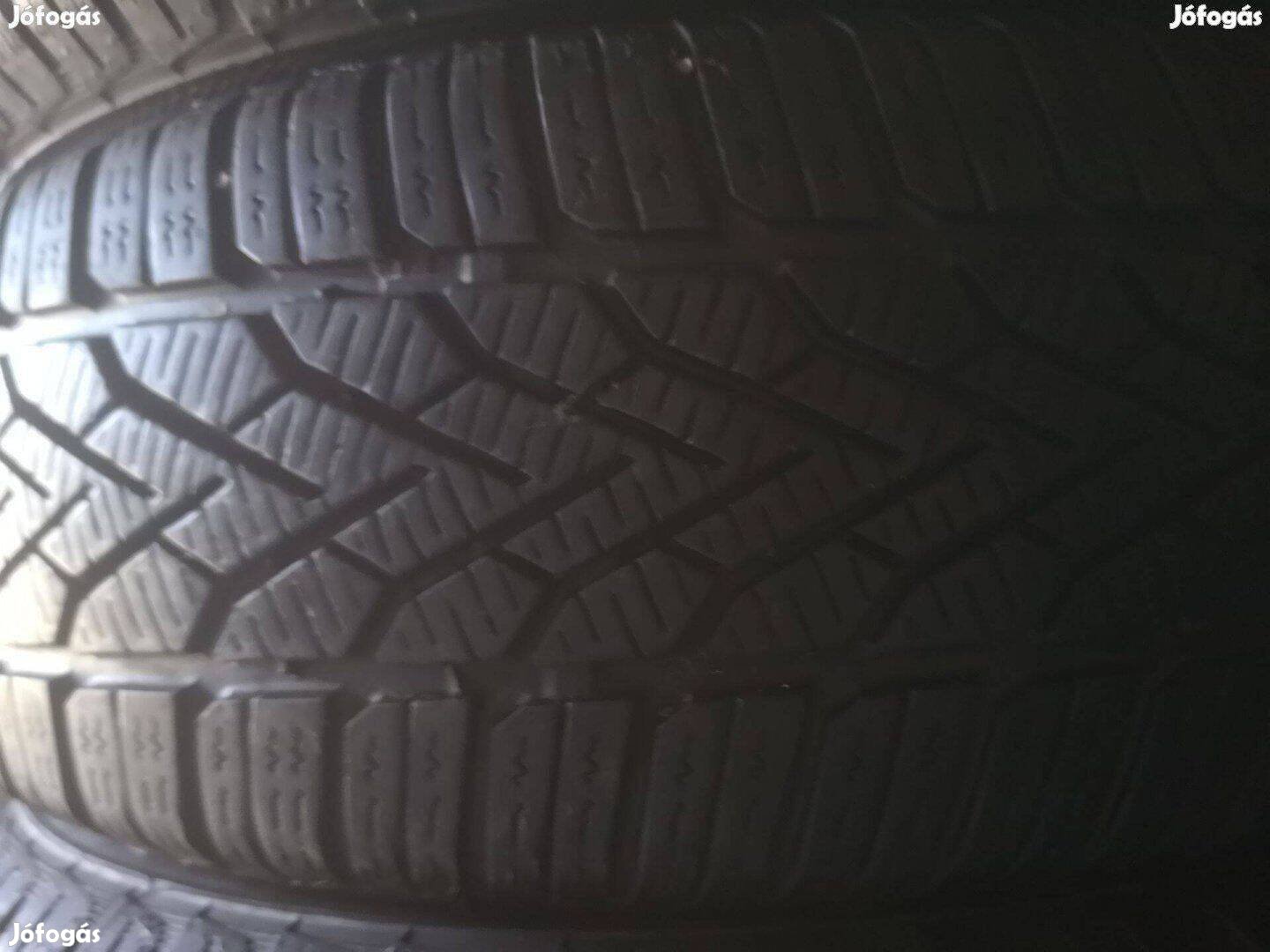 185/65R15 Semperit téligumik 185/65 45e/4db