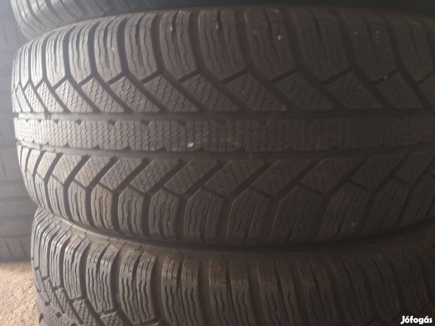 185/65R15 Semperit téligumik