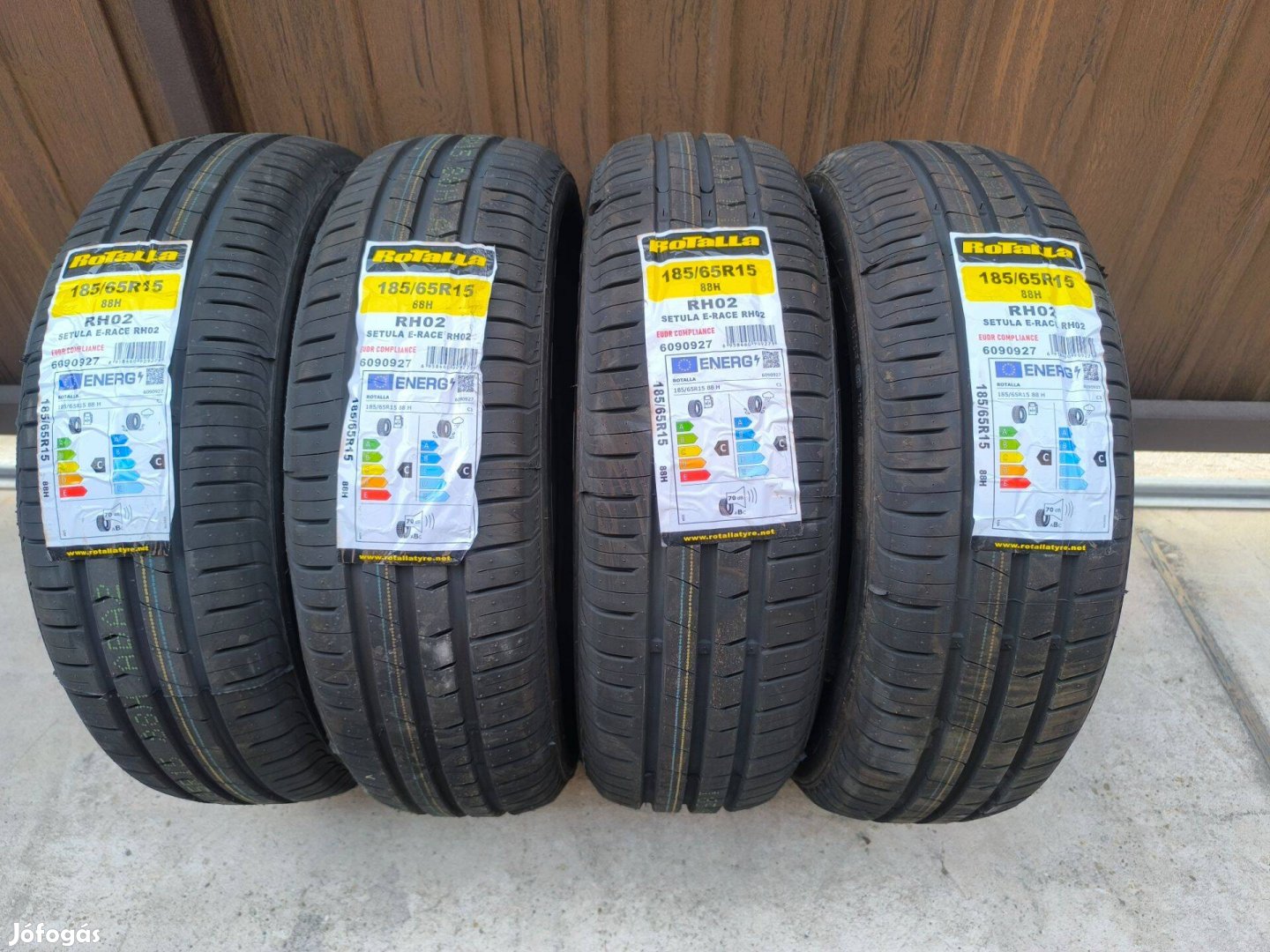 185/65R15 Új Akciós Rotalla nyári gumi 185/65 r15