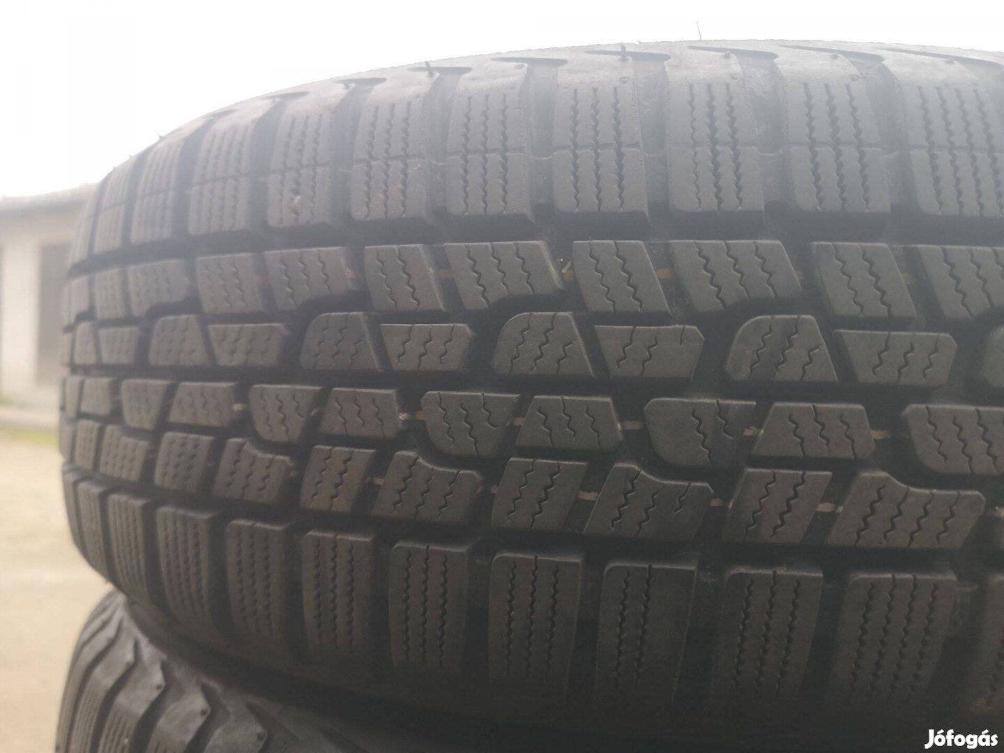 185/65R15 újszerű Firestone téligumi