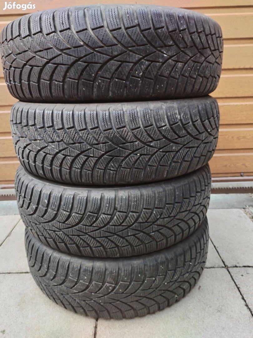 185 65 15 toyo 185/65 R 15 téli gumi garnitura