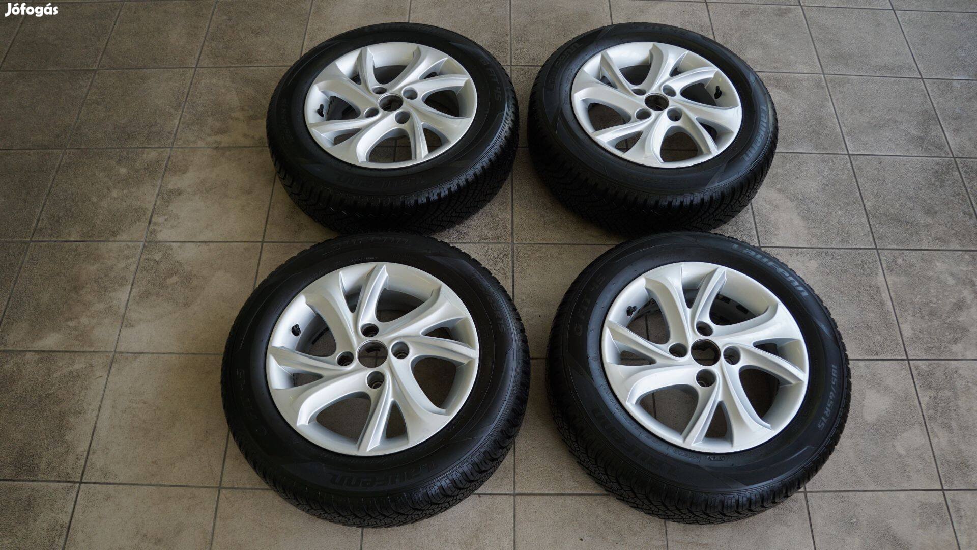 185/65 R15 Citroen C3 négyévszakos gumik gyári alufelnin