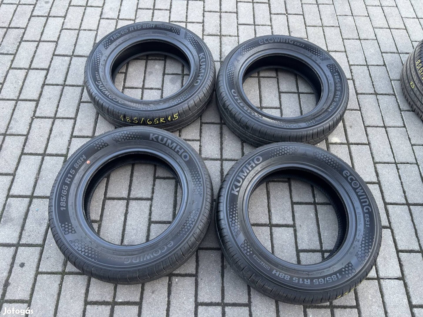 185/65 R15 Kumho nyárigumi