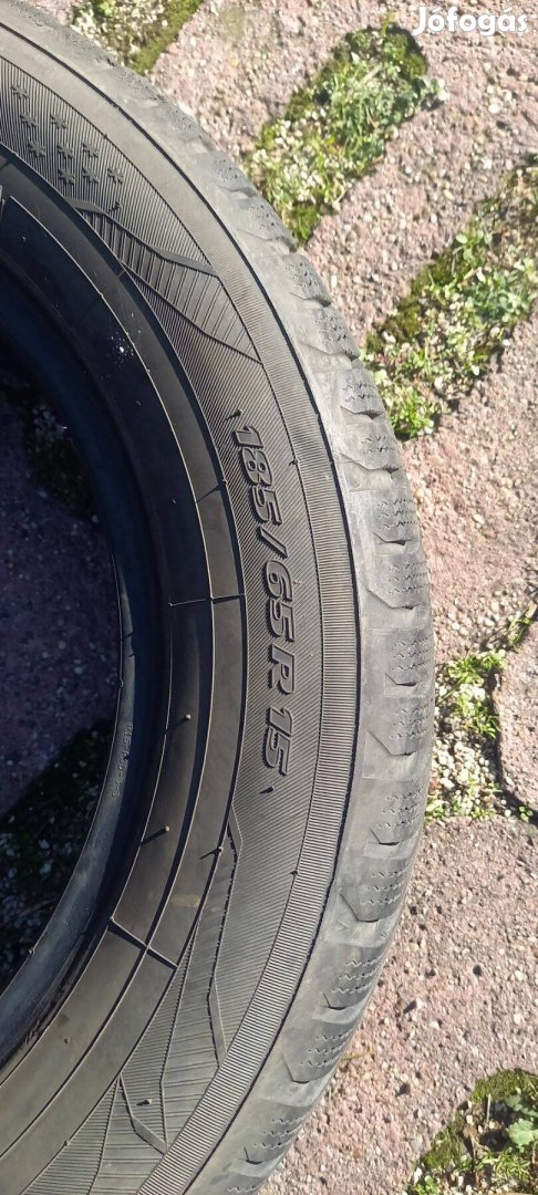 185/65 R15 Toyo téligumi garnitúra