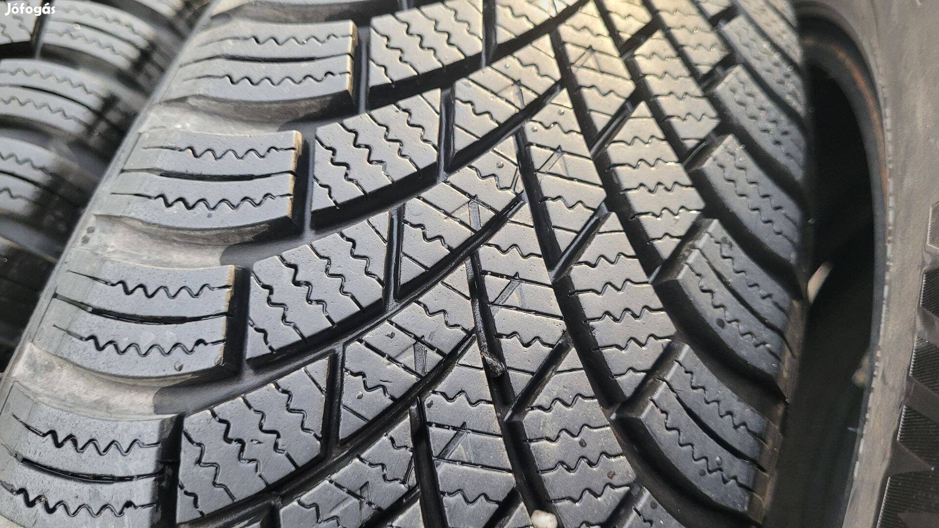 185/65 R15 nexen újszerű