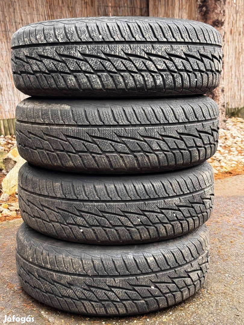 185/65 R15 téli gumi 4 db, Opel Astra G lemezfelnin eladó