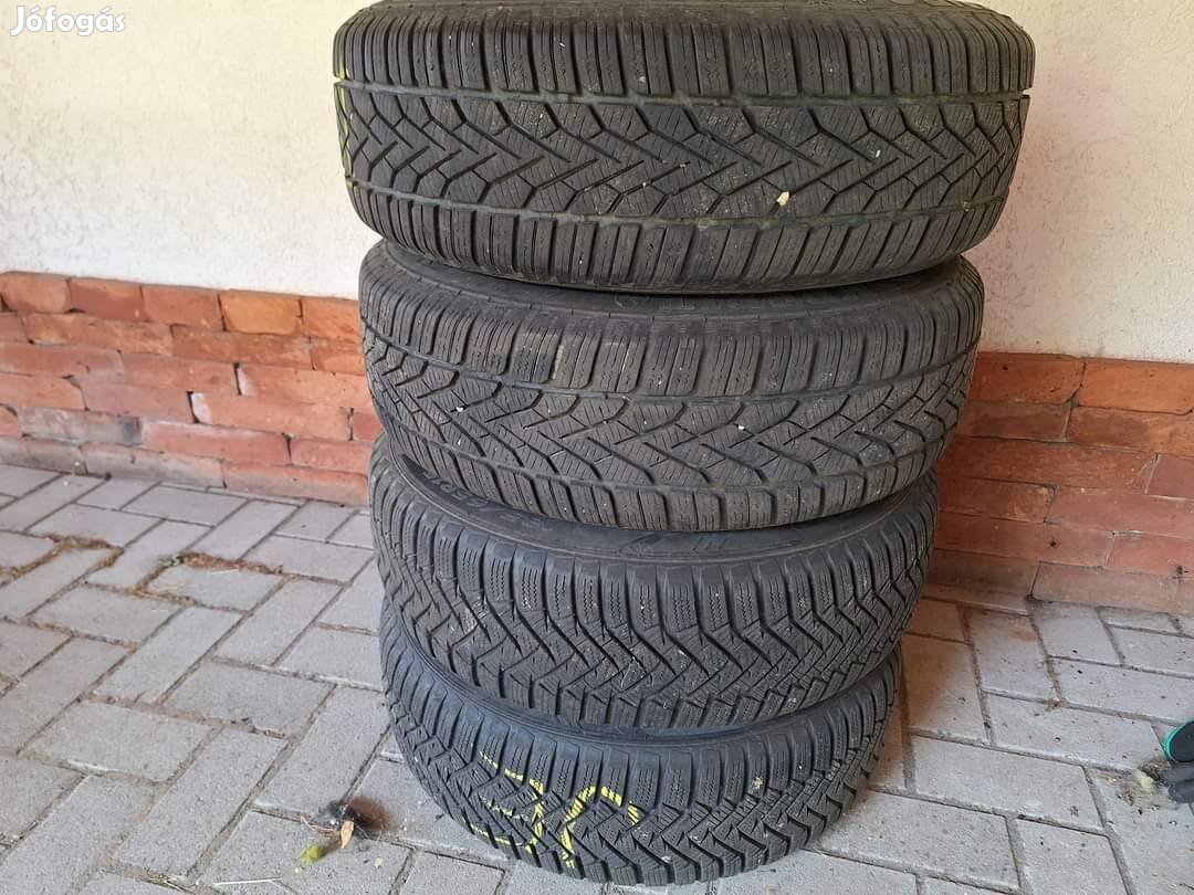 185/65 R15 téli szett