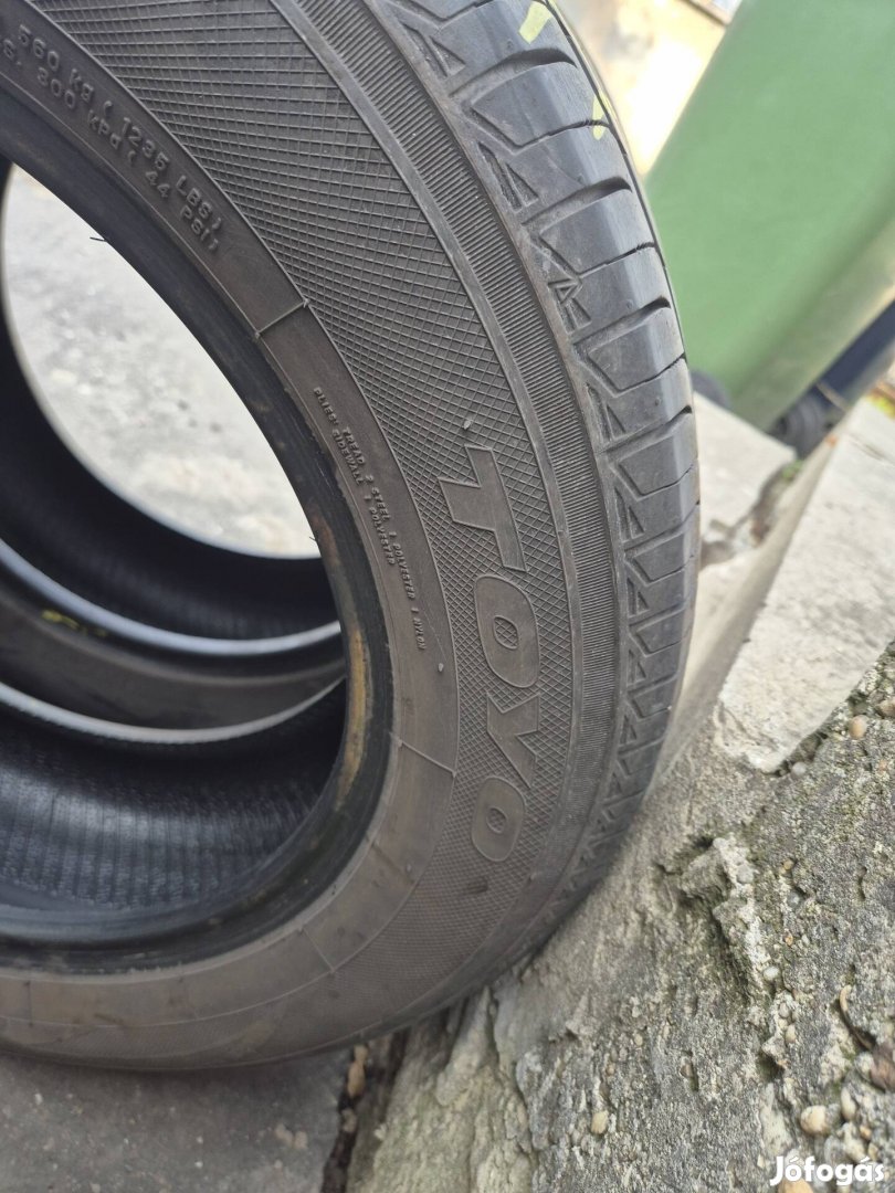 185/65 r15.   nyári gumi