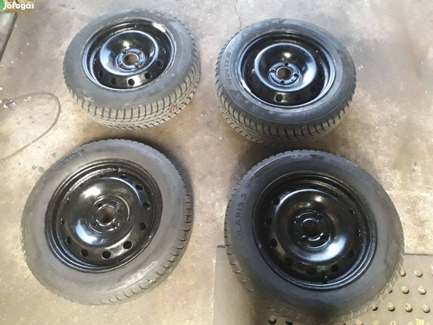 185/65 téli gumi szett felnikkel, 2 gumi teljesen új!