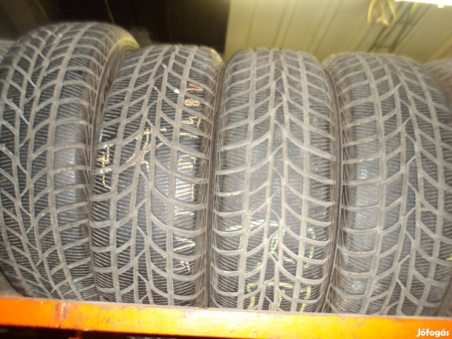 185/65r15 Hankook téli gumi ajándék szereléssel