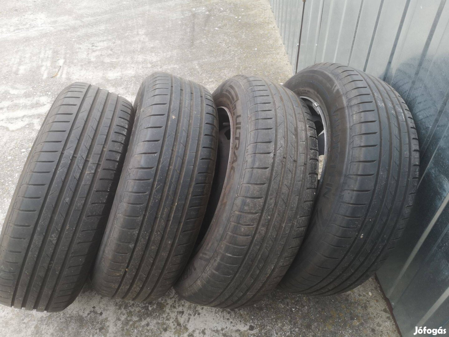 185/65r15 Peugeot 207 felnin