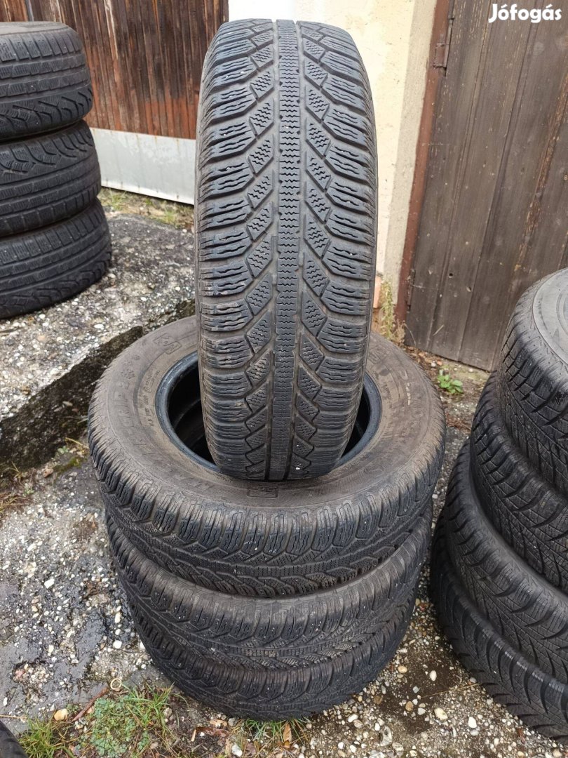 185/70 r14 4db Semperit téli gumi eladó