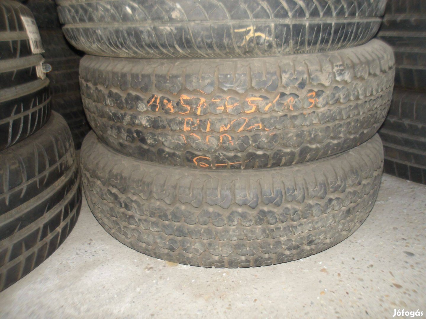 185/75r13 Riken nyári gumi ajándék szerelésse