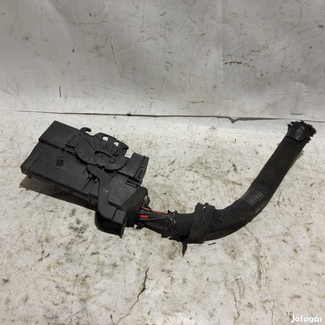 188427 Alfa Romeo 147 Abs elektromos csatlakozó 51792630 ,