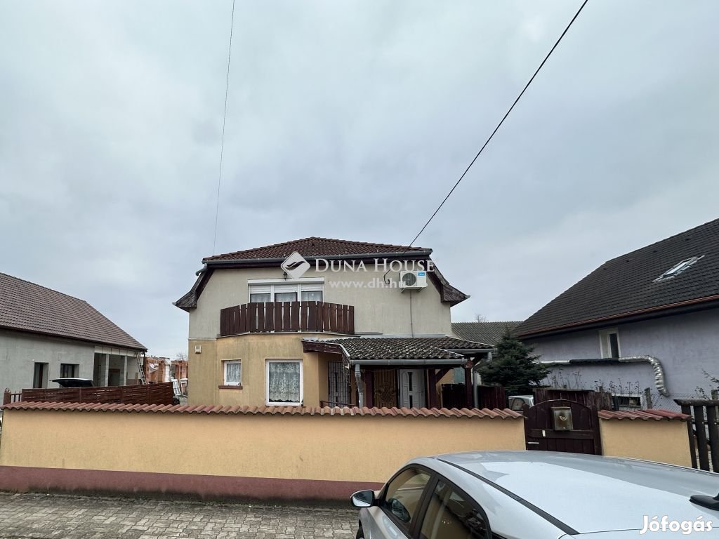 189 nm-es ház eladó Bugyi