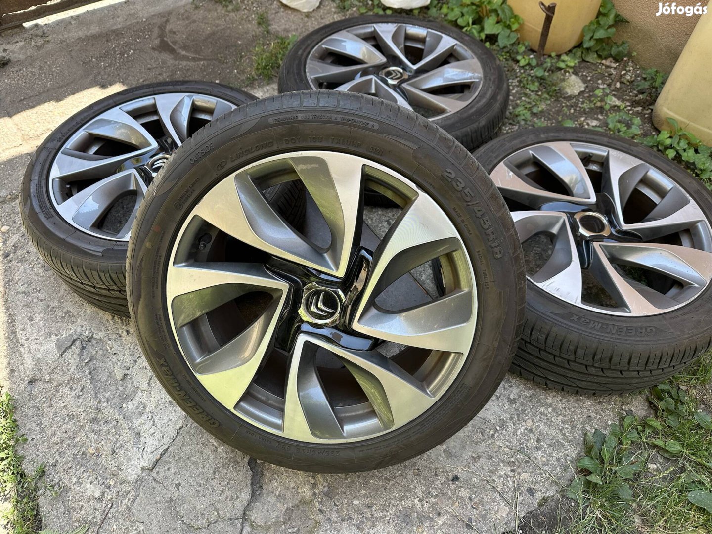 18 18" 4x108 Citroen DS5 DS4 alufelni felni 235/45 R18 nyári gumi