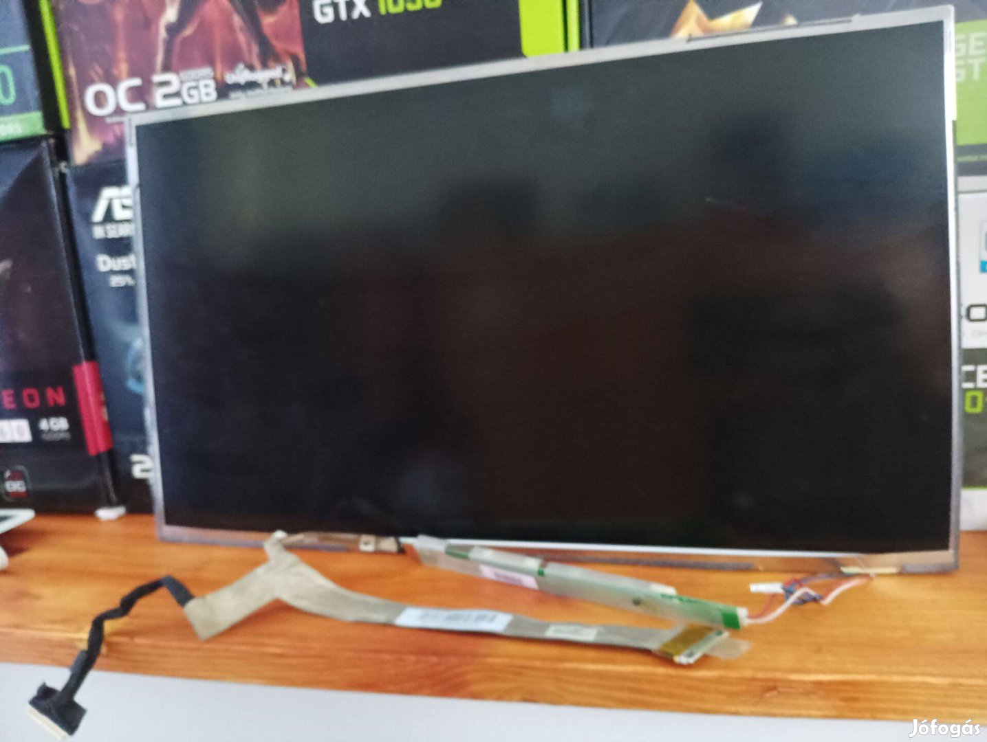 18,4"-os laptop kijelző (FHD)