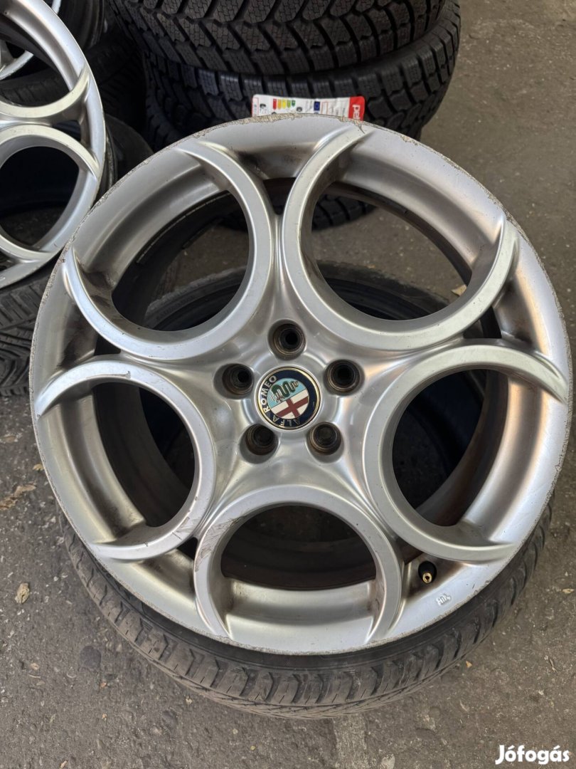 18"5x110 Gyári alfa romeo alufelni szett