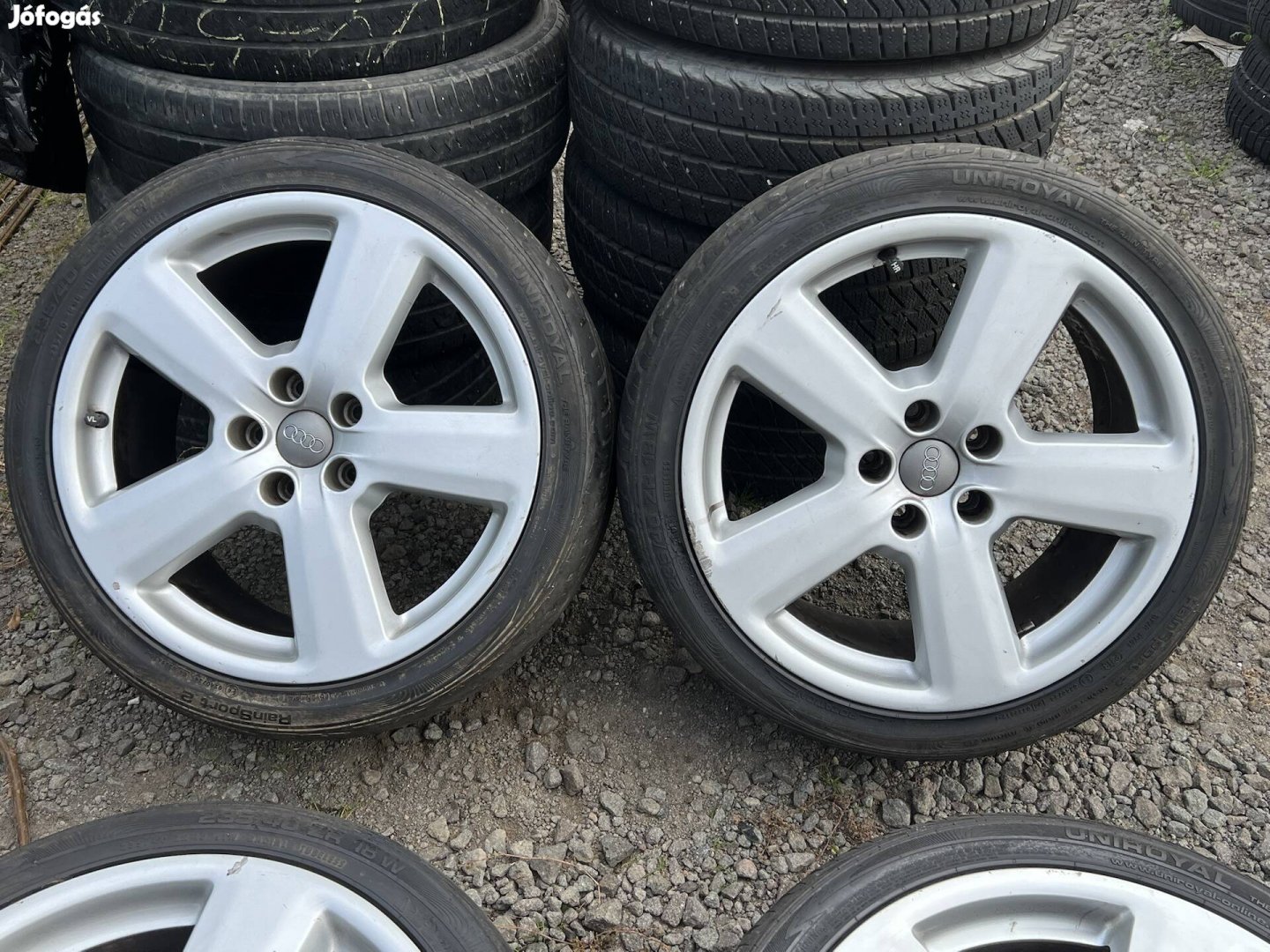 18 Gyari Audi A3 A4 A6 Alufelni garnitura 5x112